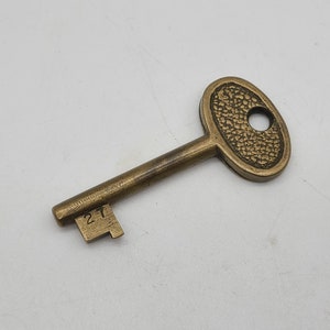 Antique Thick heavy skeleton type door or lock key #27