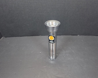 Lampe de poche vintage EverReady Energizer chromée nervurée Carbure non utilisé 6 1/2"