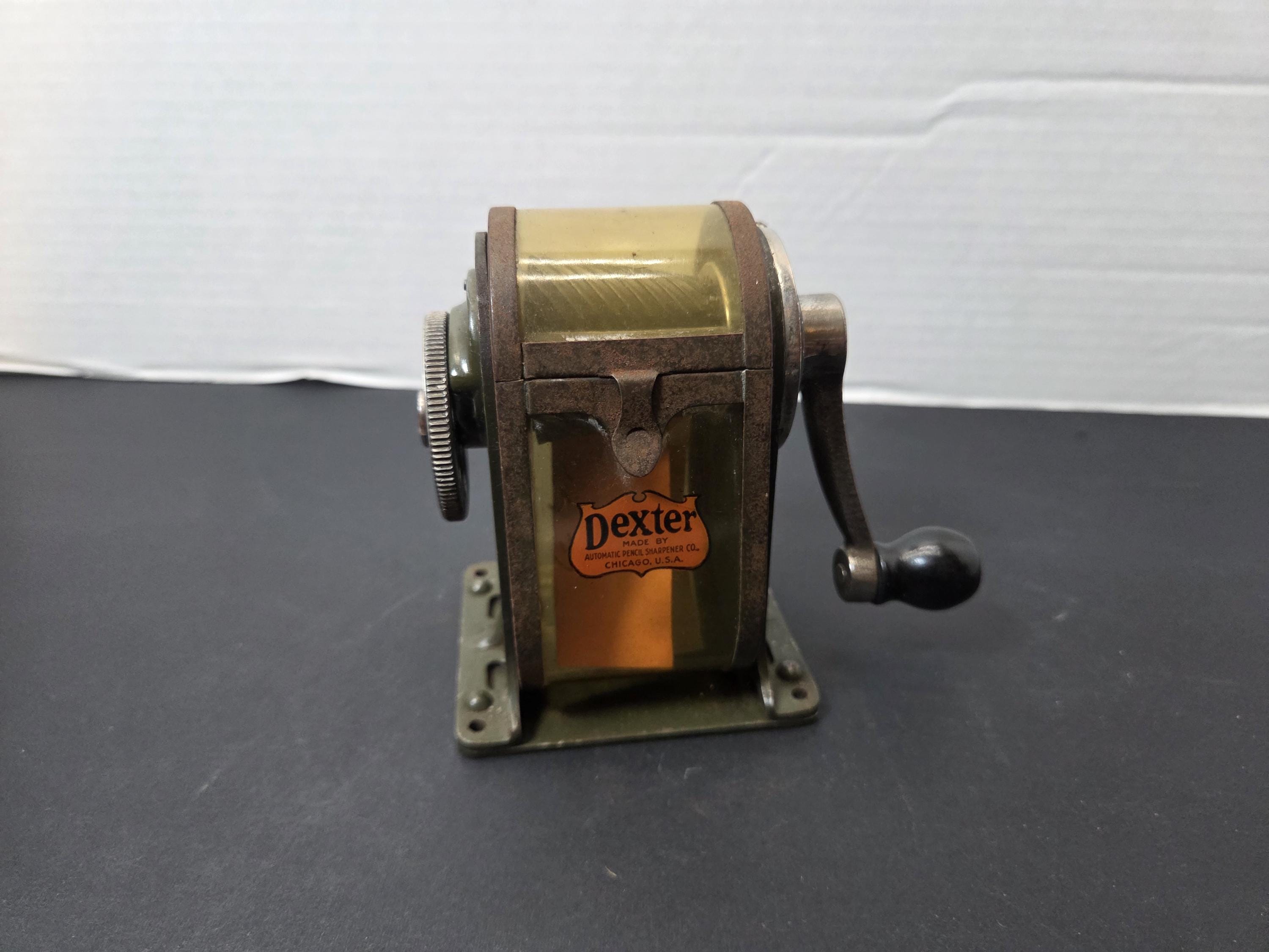 Americana WWII British Spitfire Fighter Plane Pencil Sharpener – MicShaun's Closet