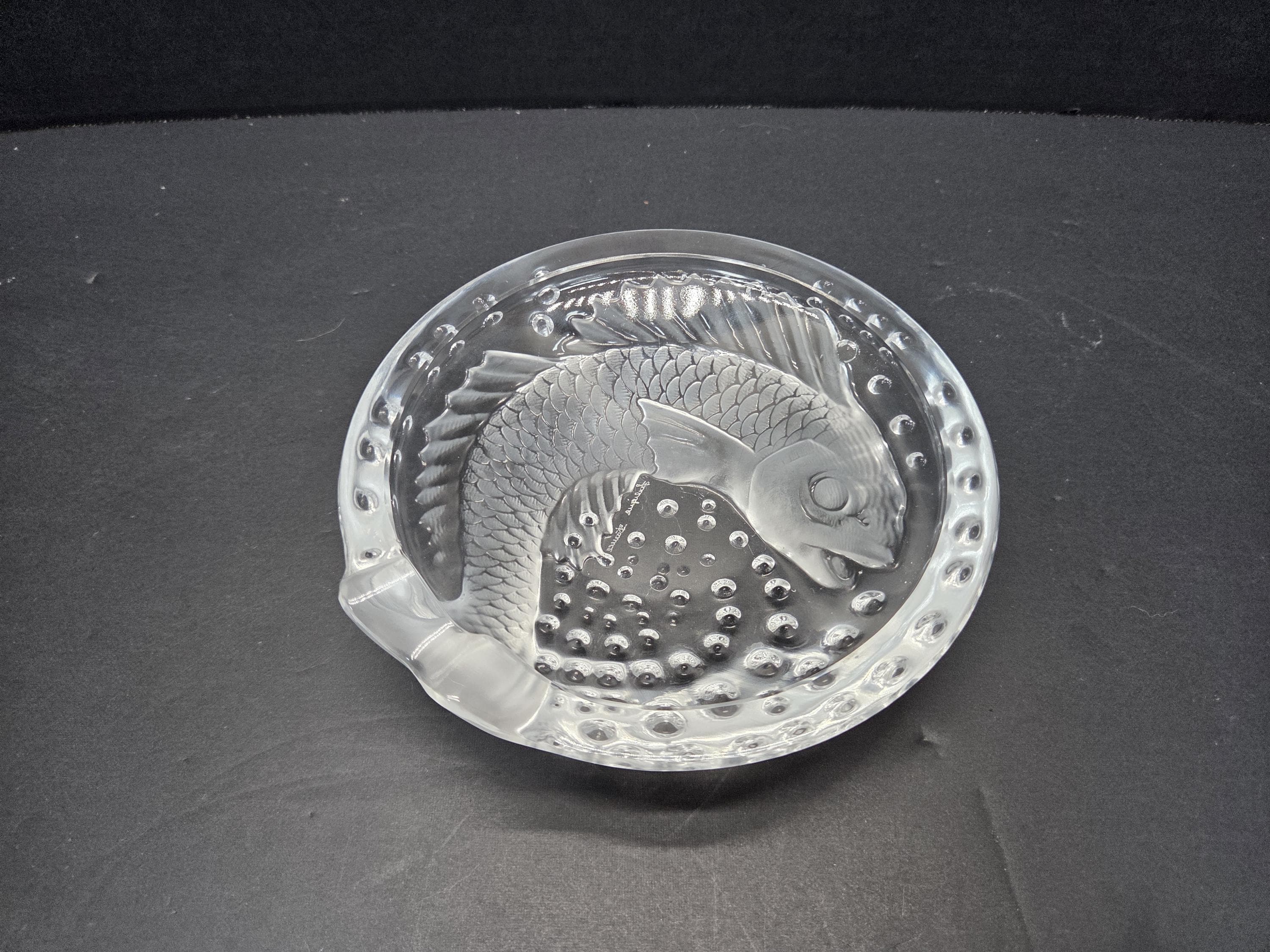 LALIQUE PARIS 灰皿　サンニコラス 新品 LALIQUE PARIS 灰皿 ラリック サンニコラス
