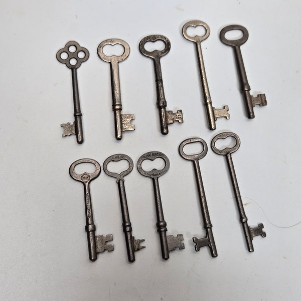 Lot of 10 mixed Antique Skeleton keys Door mortise lock keys 1800s