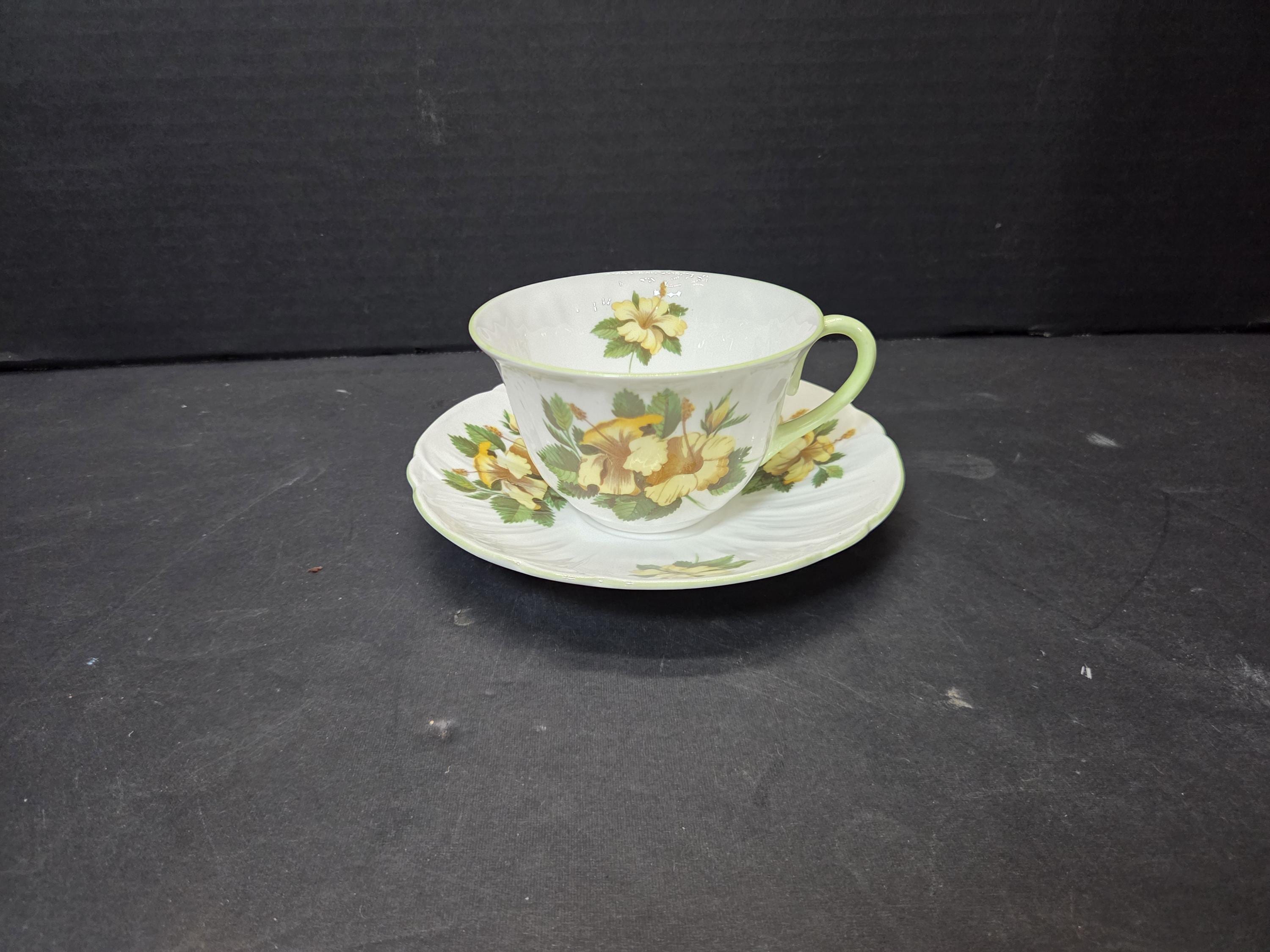 Shelley cup and saucer - Etsy 日本