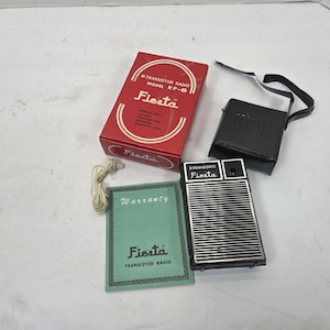Radio tranzystorowe Vintage Fiesta KP-6 w stanie MINT w oryginalnym pudełku