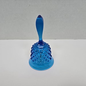 Fenton colonial blue Hobnail bell MINT