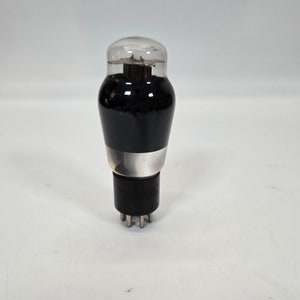 Original zenith engraved base type 59 radio tube Tests as new