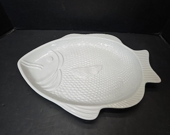 Fuente grande de cerámica vintage para pescado, color blanco, fabricada en Portugal, 42 cm (16 1/2").