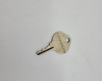 Antique Washington Hotel key room 1285