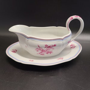 Richard Ginori Pink flower blue rim L36 Gravy boat w/ attached underplate