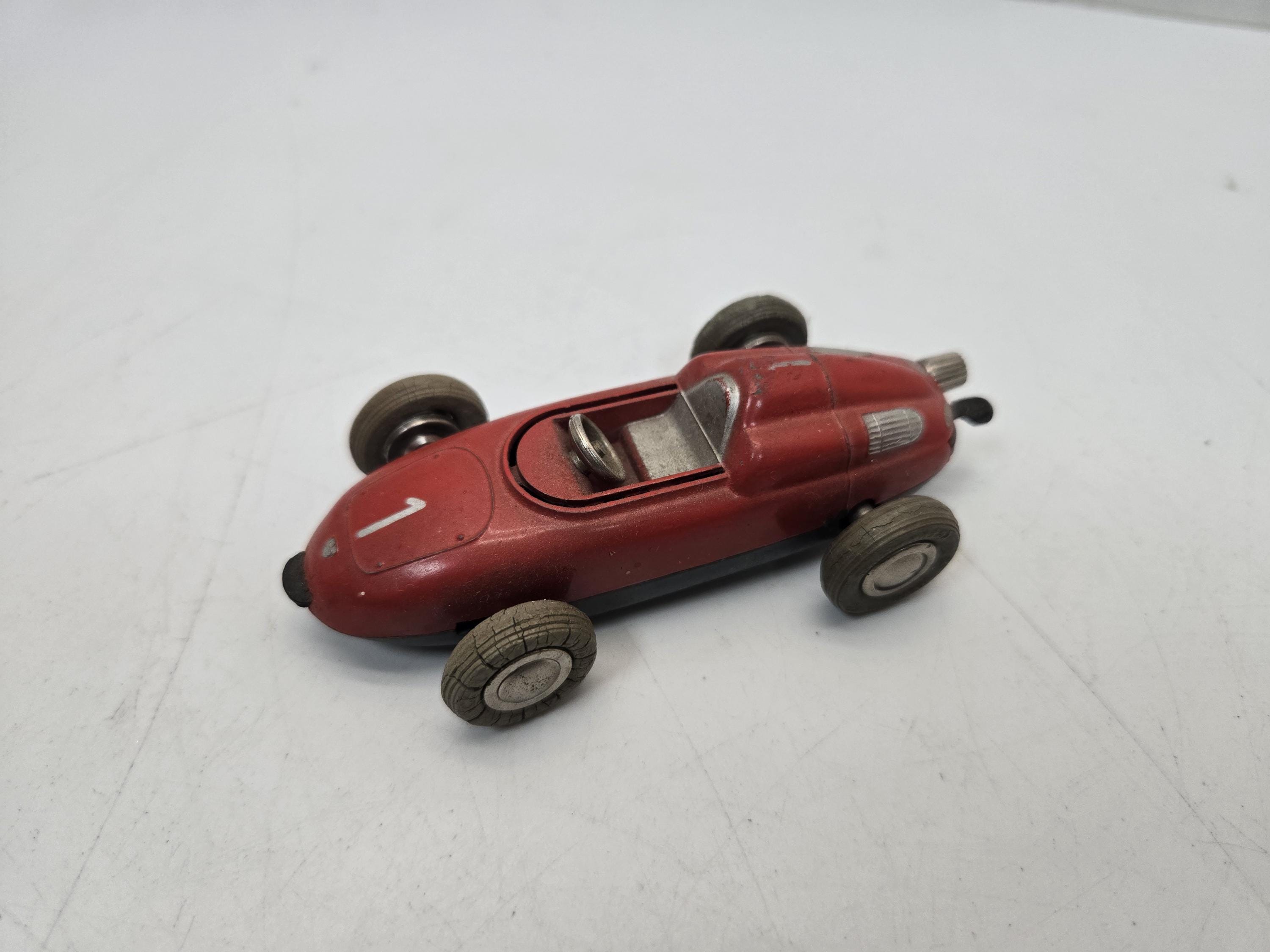 Schuco Porsche Formel 1037 シュコーミニカー ポルシェ Schuco Micro Racer 1037 Red Porsche Car #1 Antique Wind up Metal