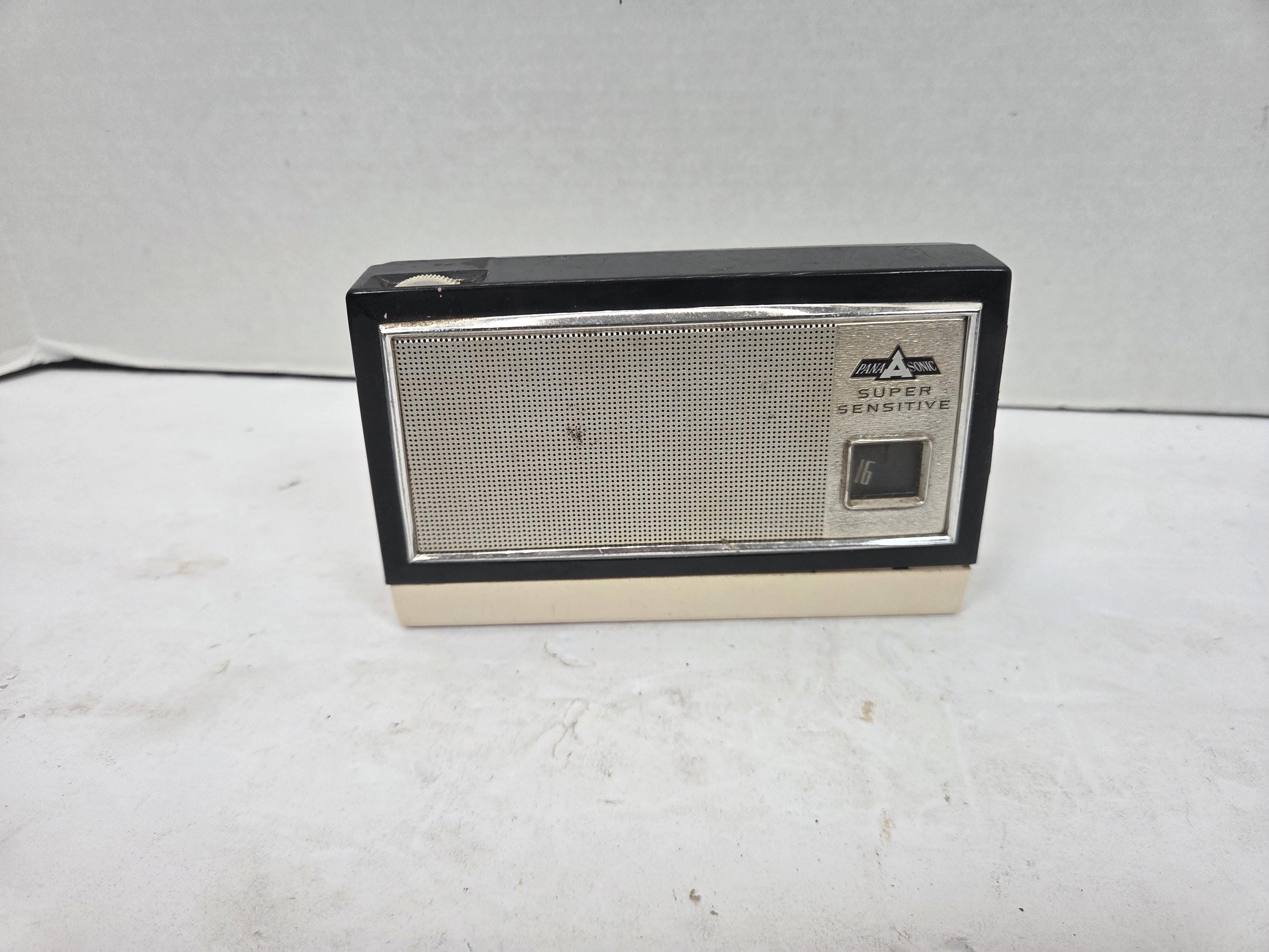 レトロ Communication Receiver ソリッドステートラジオ レトロ Communication Receiver ソリッドステートラジオ