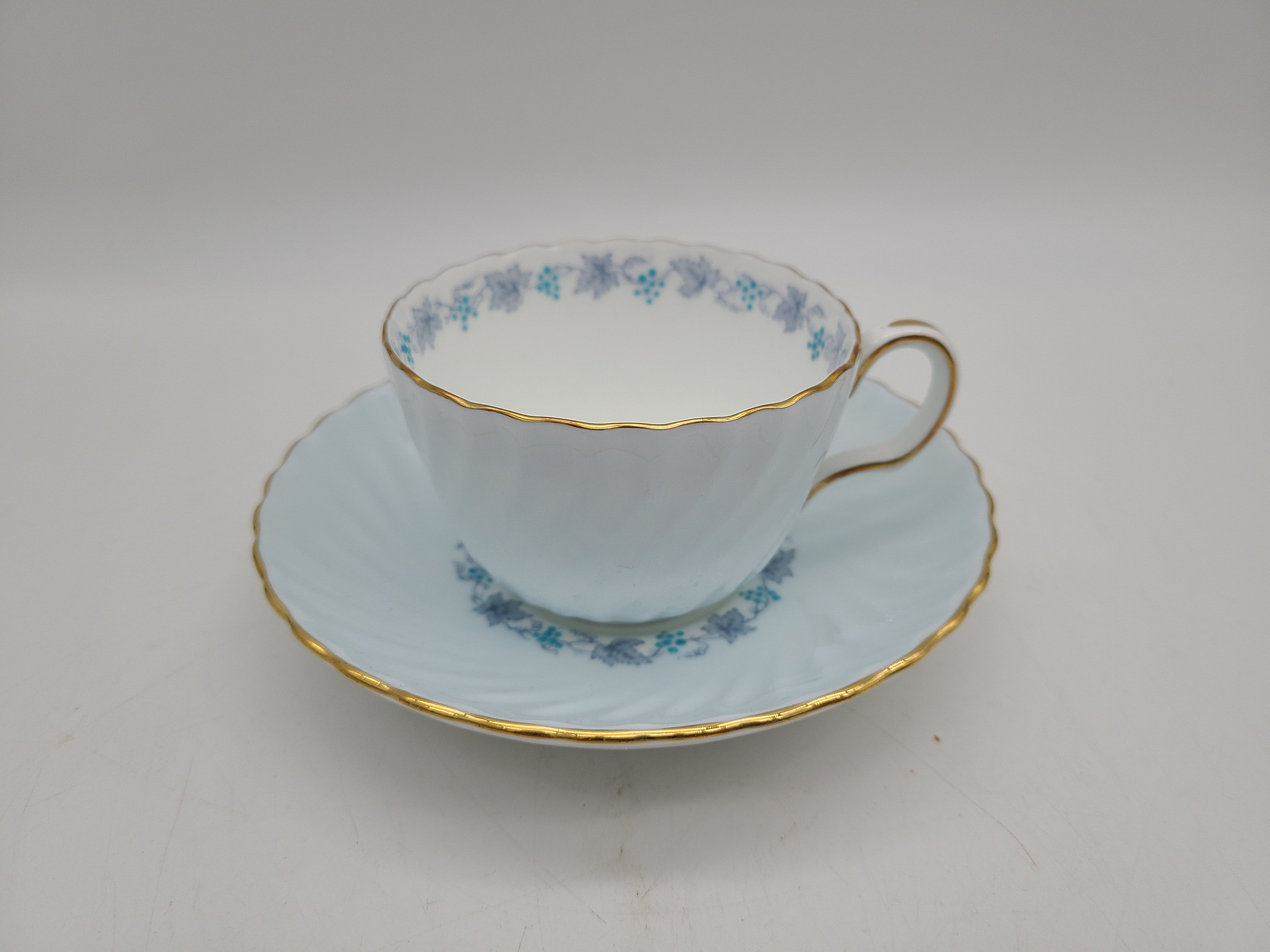 Minton Vineyard Light Blue Scalloped Tea Cup and Saucer - Etsy
