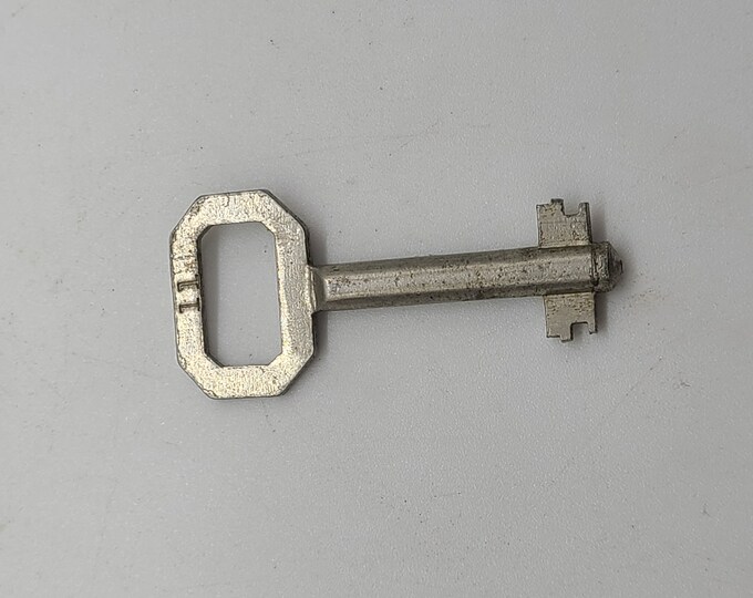 Antique Original Roll Top Desk Key 11 Furniture Key Etsy