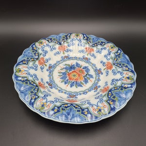 Large Makkum bowl/charger 13 inch very nice colors MINT