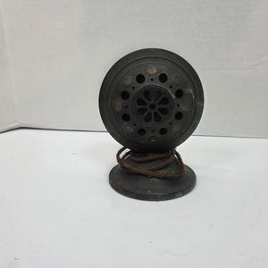 Antique Pilot Miracle Mike Table top microphone no box