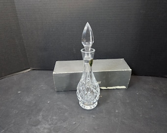 Aceitera de cristal tallado Waterford Araglin en caja original, en perfecto estado con etiqueta.
