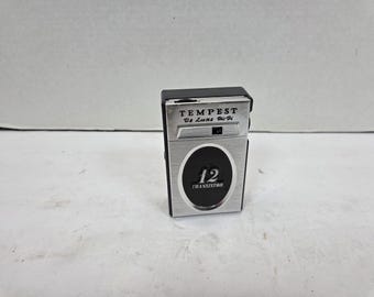 Vintage Tempest 12 Transistor AK-1047 hand held transistor radio