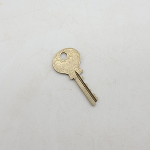Neumann 1188 Luggage Suitcase key