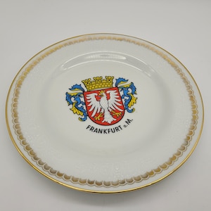 Scherzer Bavaria dinner plate Frankfurt coat of arms embossed edge 9 3/4&quot;