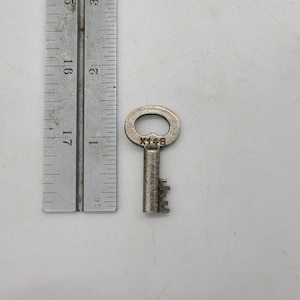 Antique Steamer Trunk Key Excelsior X146
