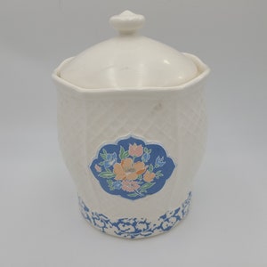 Vintage Cookie jar GHC mexico pink flower basket weave pattern 9 x 6 1/2&quot;