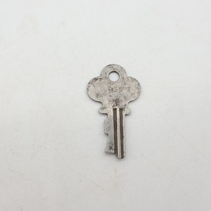 Long Lock co T36 Trunk/steamer Luggage Key