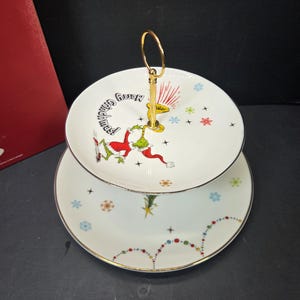 NEW in box Lenox Merry Grinchmas 2 tier serving cake tray
