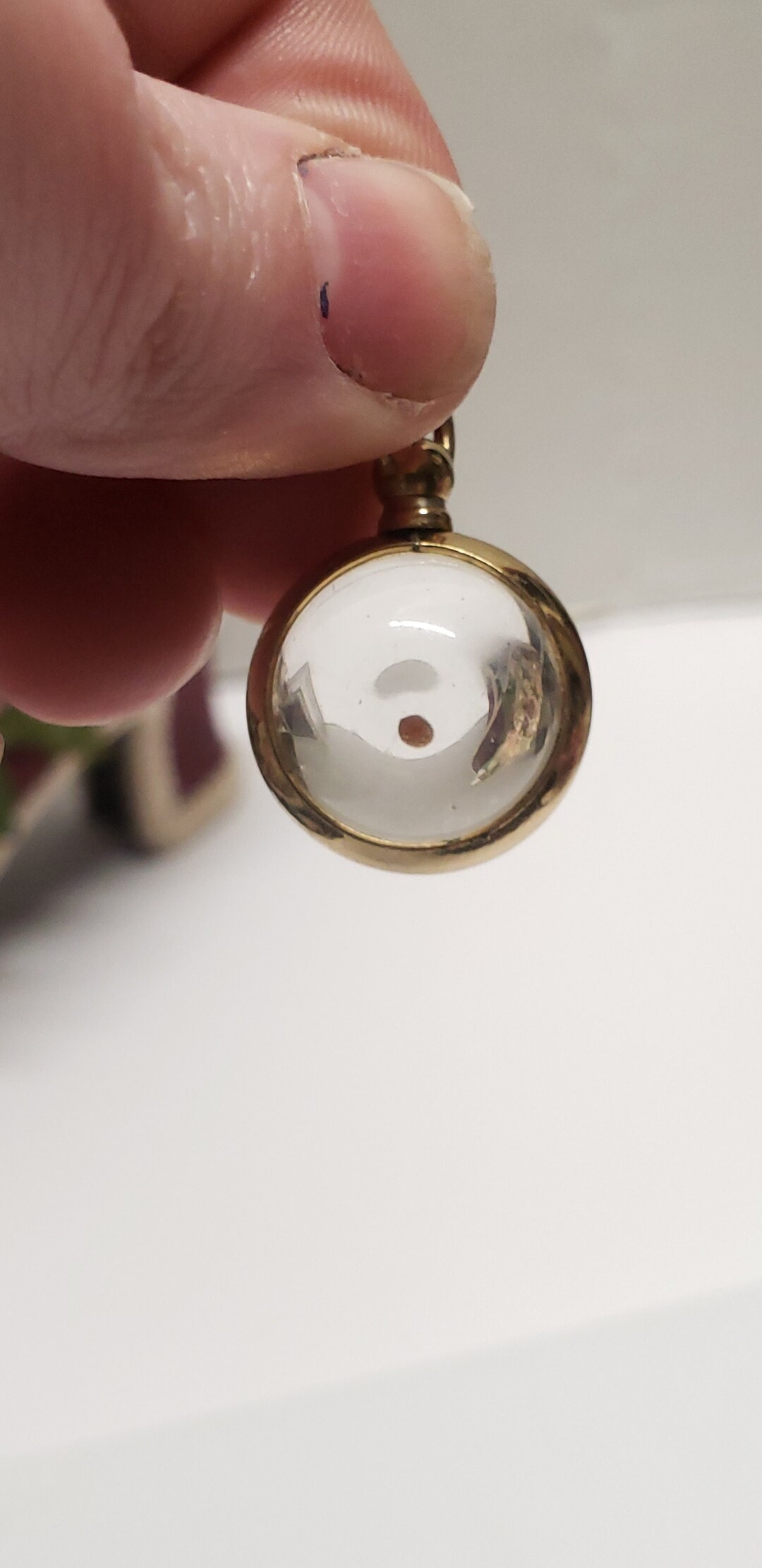 Vintage Gold Tone Mustard Seed Lucite Orb Pendant Remembrancer Symbol