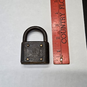 Antique Yale padlock Iron with brass endcaps no Key