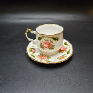 Queens China Balmoral Tea cup and saucer W/ pink roses