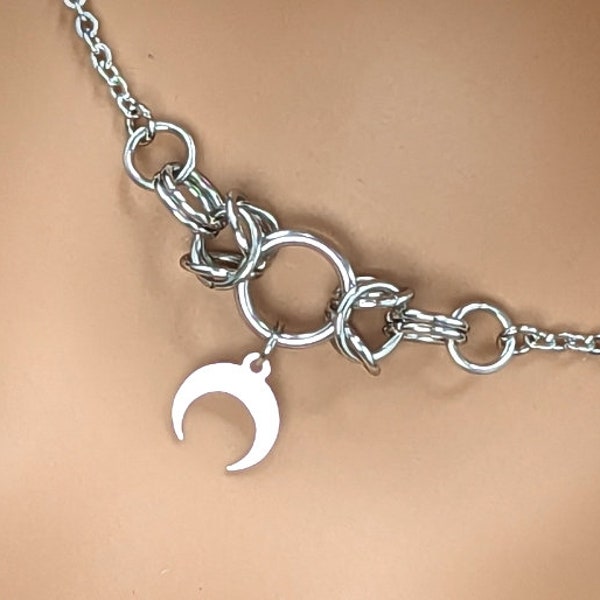 Day Collar * Chainmail O Ring w/ Crescent Moon * Locking Options * 24/7 Wear