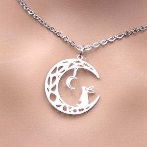 Collar de día * Luna creciente con conejito * Opciones de bloqueo * Uso 24 horas al día, 7 días a la semana