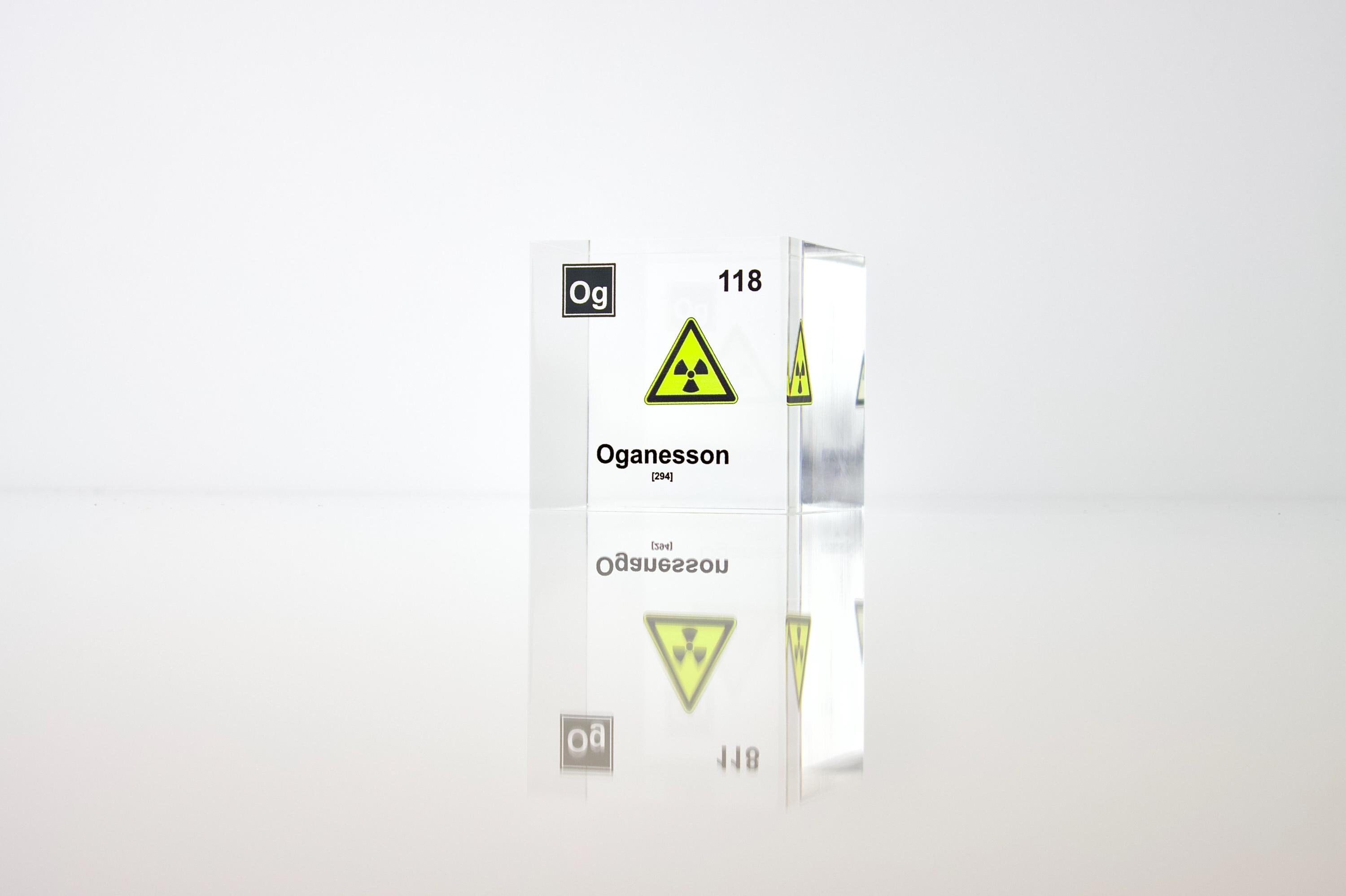 Oganesson Cube Element Chemistry display school room decoration for scientist radioactive symbol acrylic Cube Element Chemistry display
