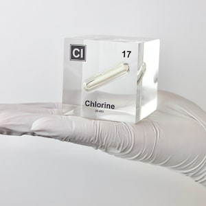 Chlorine Element Ampoule in Acrylic Cube for Scientific Display PERIODIC TABLE Desk Decor for Researchers Labs and Science Enthusiasts