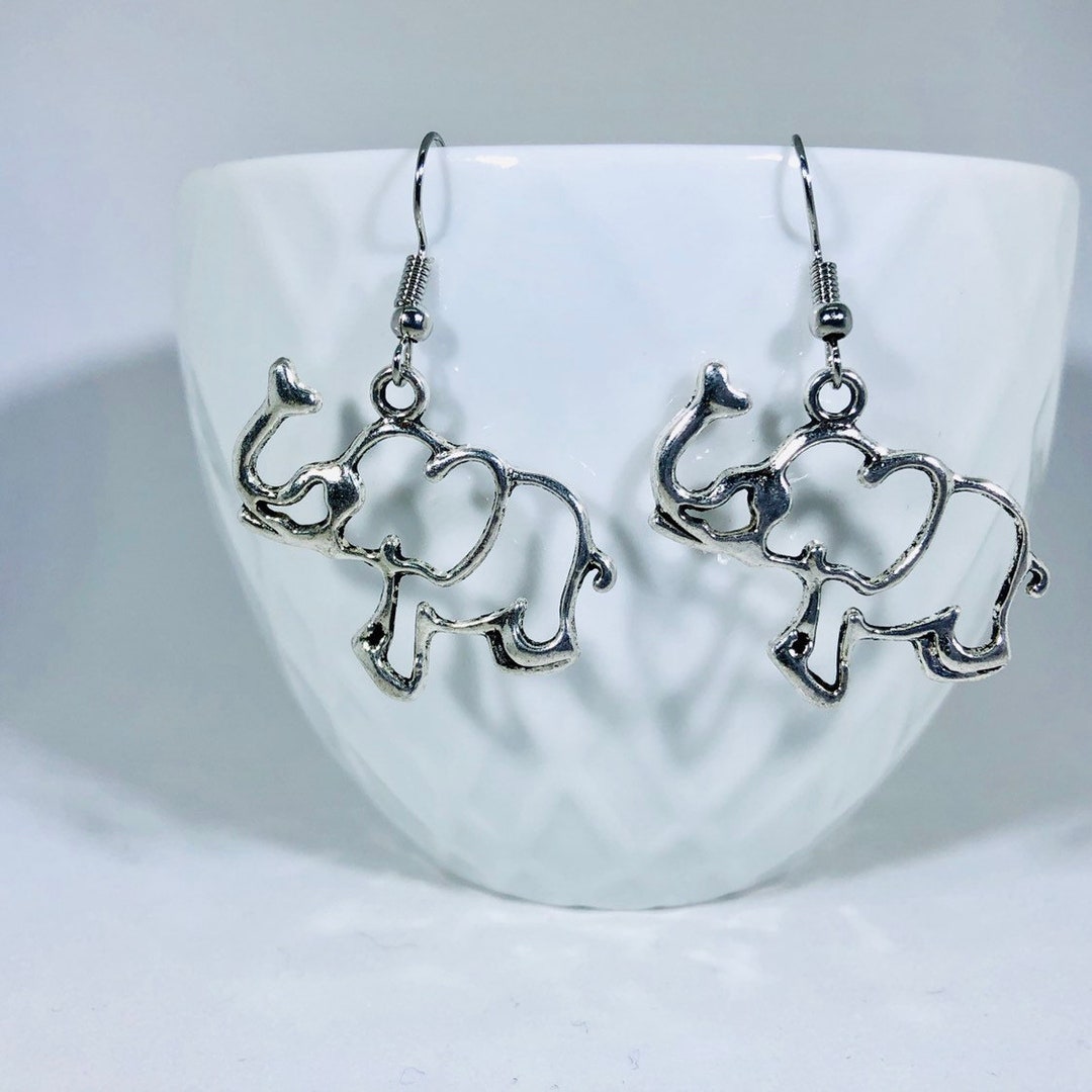YAYAKO Orecchini Pendenti A Forma Di Elefante In Acrilico, Leggeri (3,6g), 35x33 Mm, Ganci In Acciaio Inox, Confezione In Sacchetto Di Velluto