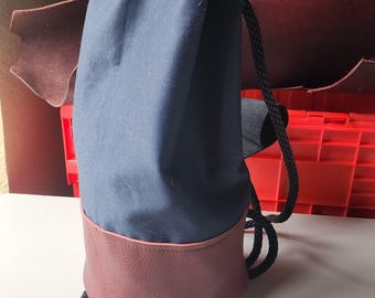 Bolso pequeño azul de cuero rojo grueso y mezclilla