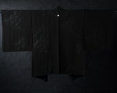 Vintage Japanese Black Silk Haori Jacket / Woven Mountain Landscape with Trees & Travelers / Kimono Coat with Family Crest / Showa Era