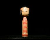 Japanese Wooden Doll Vintage Ornament KOKESHI Antique Sculpture Figurine 1945-/H 11.4"/EIH08/635