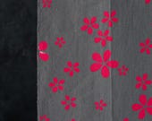 Vintage Japanese Yukata Cotton Textile / Gray & Vivid Pink Sakura Floral Dyed Kimono Fabric Scrap / Showa Era 60.6"