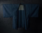 Vintage Japanese Men’s Wool Haori Jacket / Textured Blue Fine Check Woven Kimono Coat / Showa Era