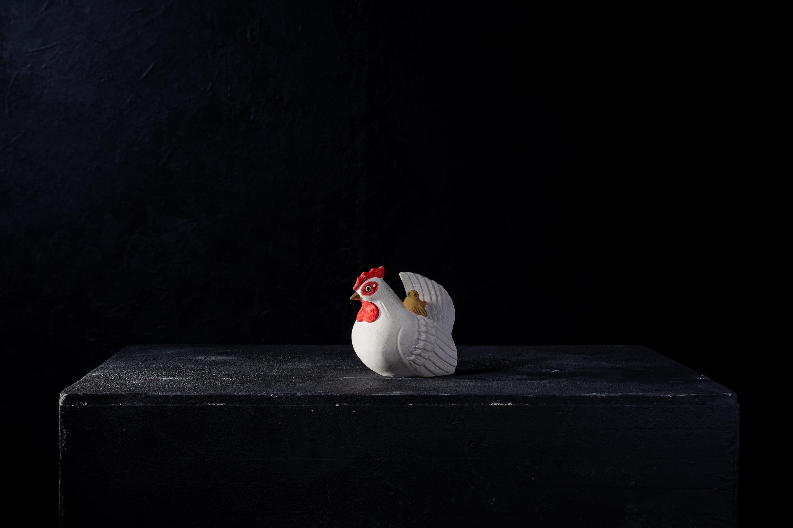 Vintage Hakata Doll Chicken Figure / Japanese Clay Hen With Chick