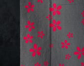 Vintage Japanese Yukata Cotton Textile / Gray & Vivid Pink Sakura Floral Dyed Kimono Fabric Scrap / Showa Era 60.6"