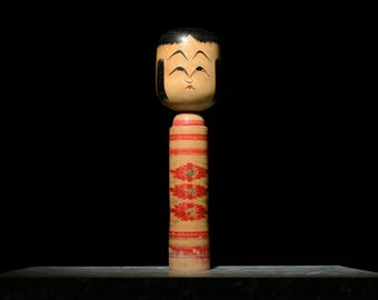 日本の木製人形 ヴィンテージオーナメント 大きなこけし アンティーク彫刻 置物 1945年頃 / 高さ17.7インチ / EIH55/1680