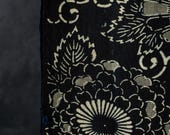 Antique Japanese Indigo Katazome Cotton Textile / Two-Tone Chrysanthemum Arabesque Stencil Dyed Fabric / Taisho Era 70.1"