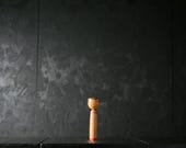 Japanese Wooden Doll Vintage Ornament KOKESHI Antique Sculpture Figurine 1945-/H 7.1"/EIK39/120