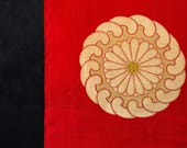 Antique Japanese Silk Textile / Yuzen Dyed Chrysanthemum & Swirling Tomoe Medallion Fabric / Taisho Era 64.6"