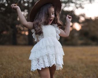 White Lace Flower Girl Dress, Boho Tulle Wedding Gown, Elegant Beach Wedding, Spring Dresses