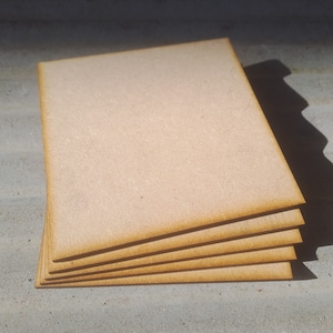 Carré en bois MDF, carrés en bois découpés au laser, carrés d'artisanat, sous-verres vierges, dimension 10 x 10 cm/100 x 100 mm épaisseur 3 mm (1/8") QTÉ x10 paquet.