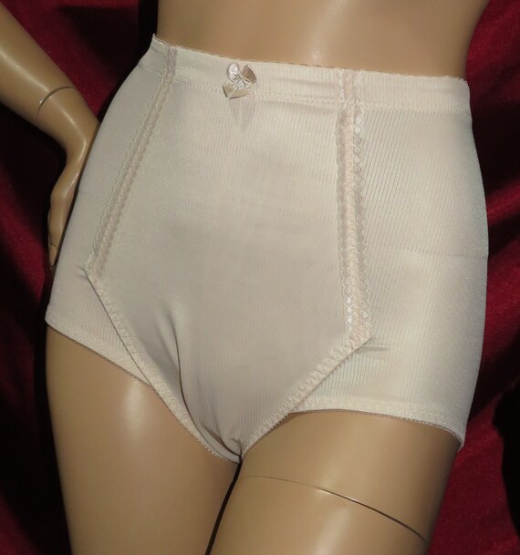 Vintage Nude Short Leg Panty Girdle M Pantie Girdle Shapewear