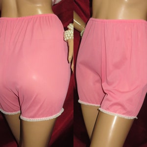 vintage panties size 6 (USA) 12 (AU)