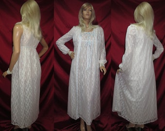 Peignoir set 34 (USA) 12 (AU)